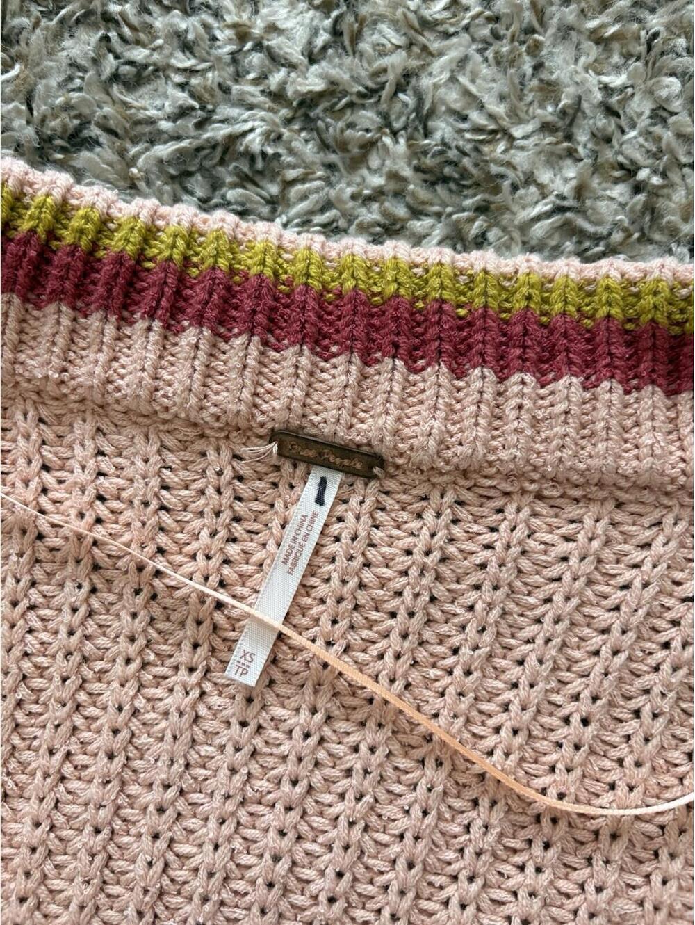 Free People Clyde Oversized Slouchy Sweater Vest Knit Coral Pink Women's Size XS - Picture 7 of 11